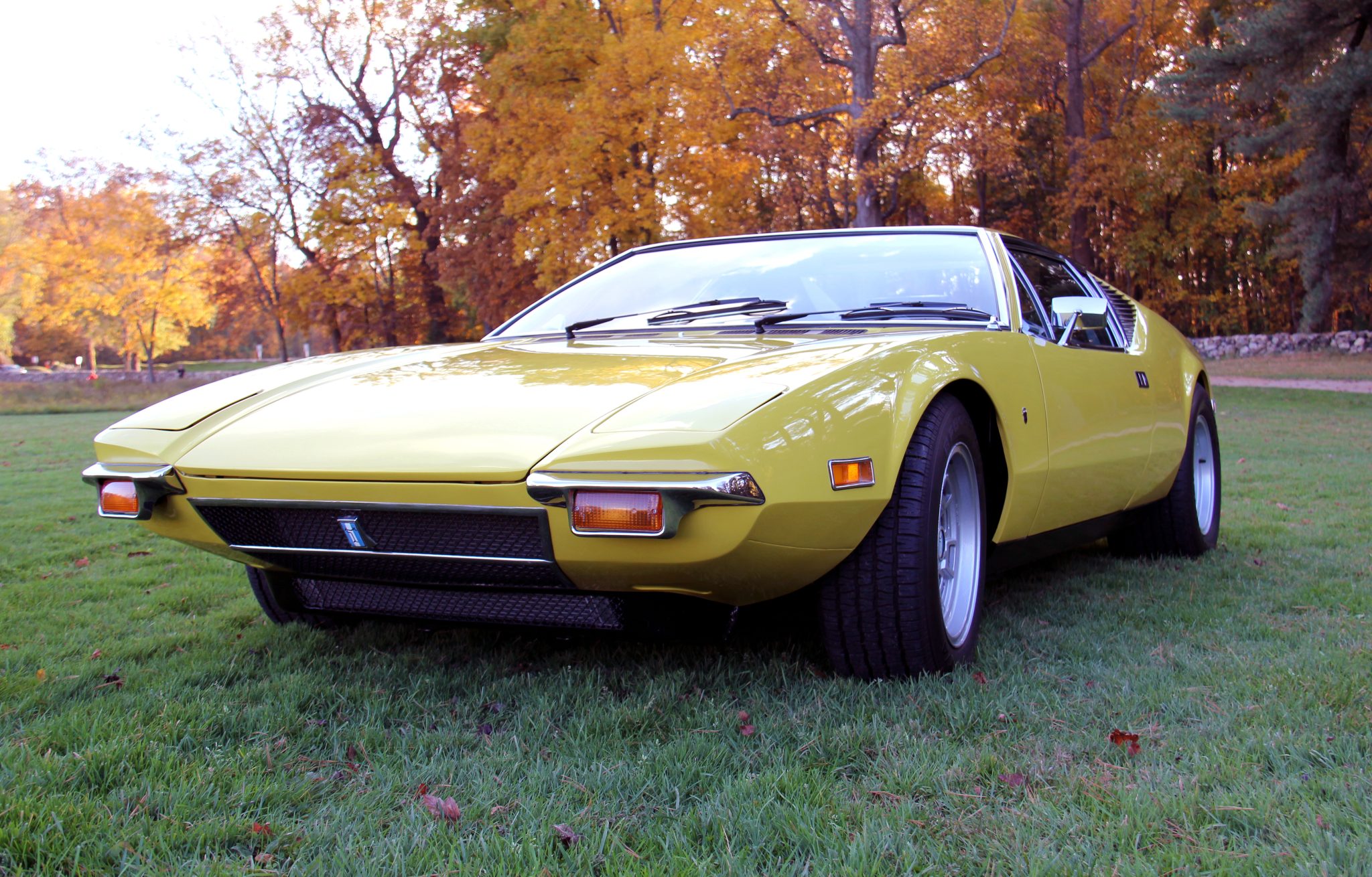 1972 DeTomaso Pantera 