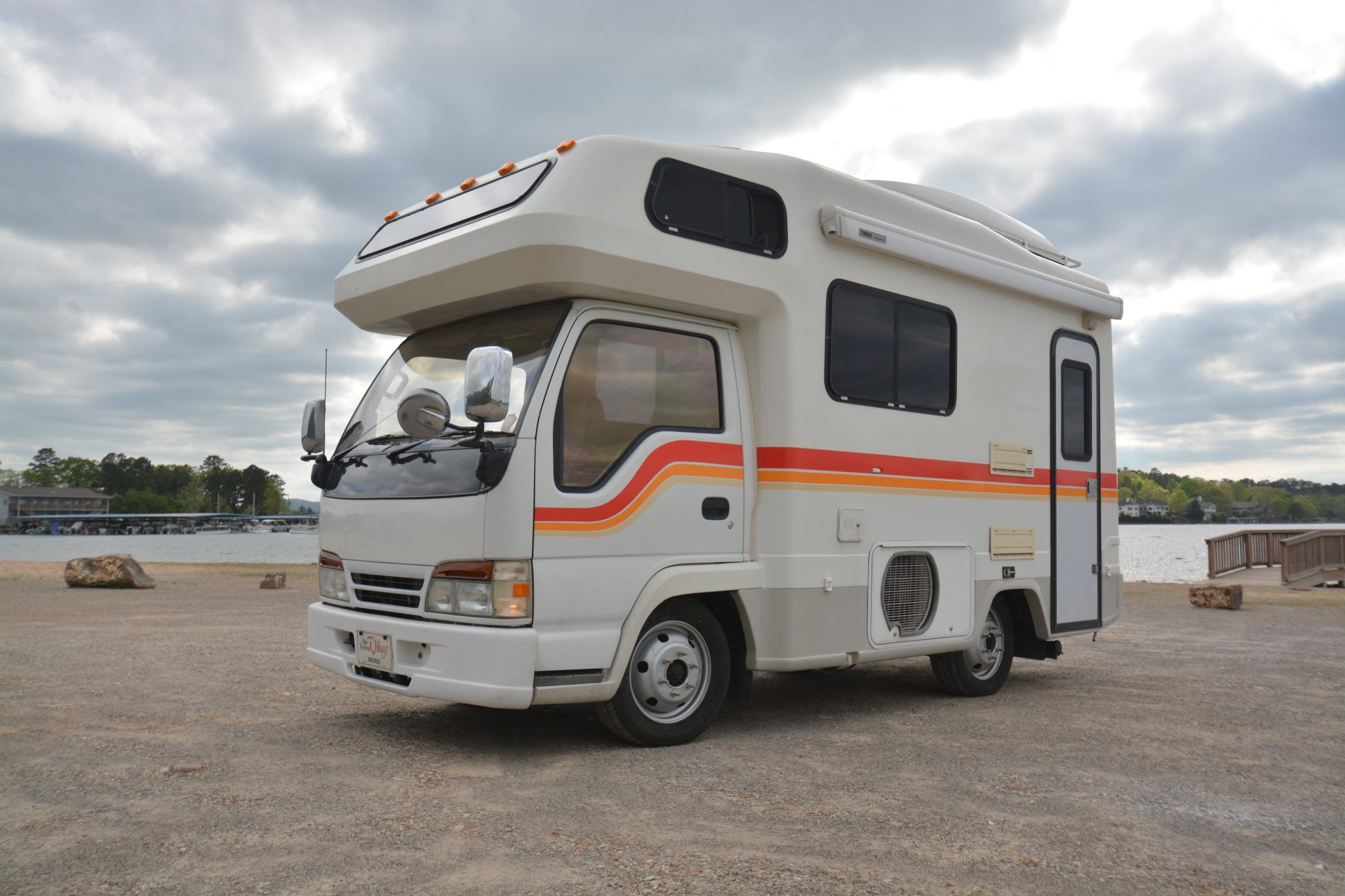 1996 Isuzu Elf 