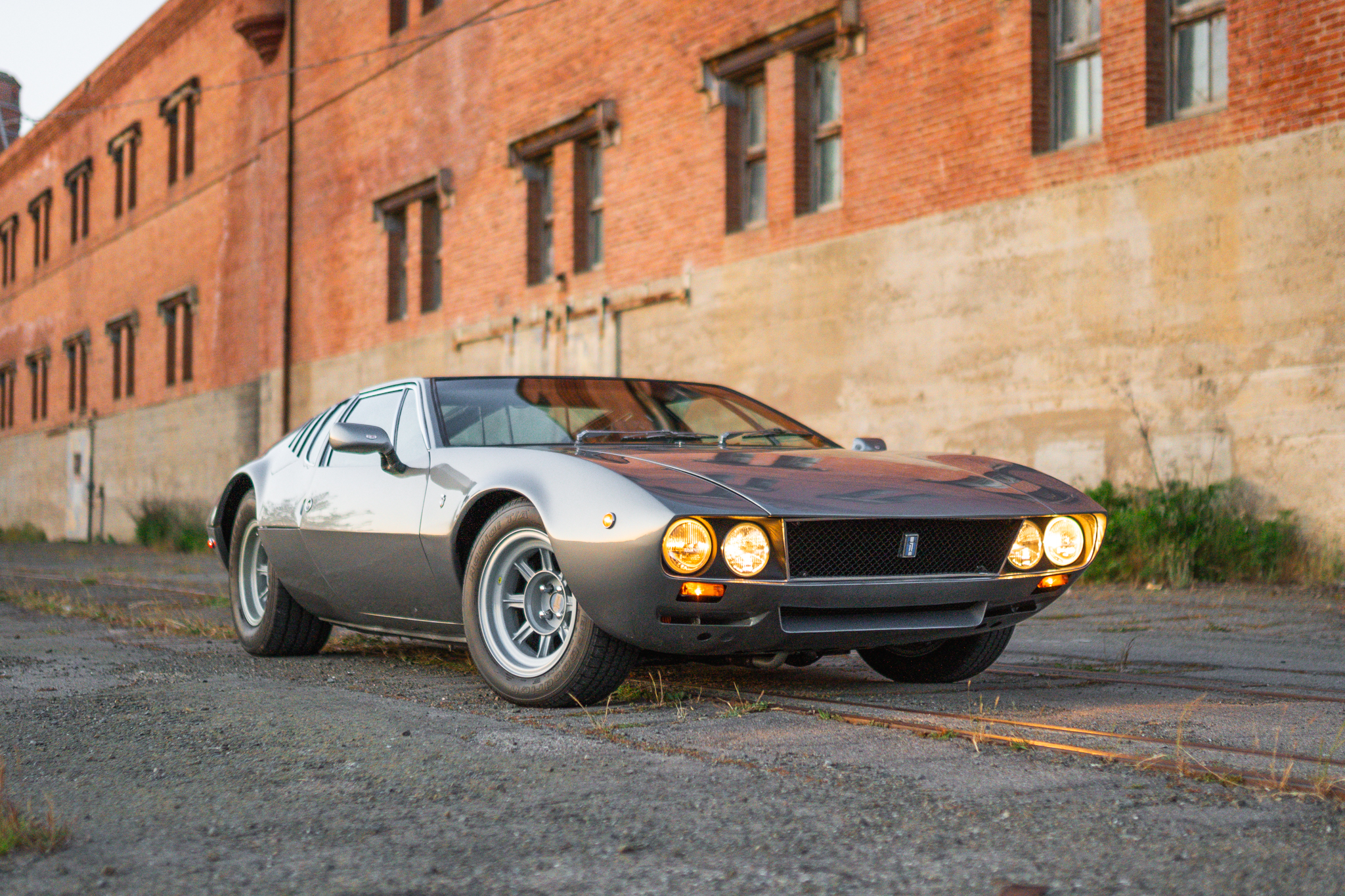 1969 DeTomaso Mangusta 