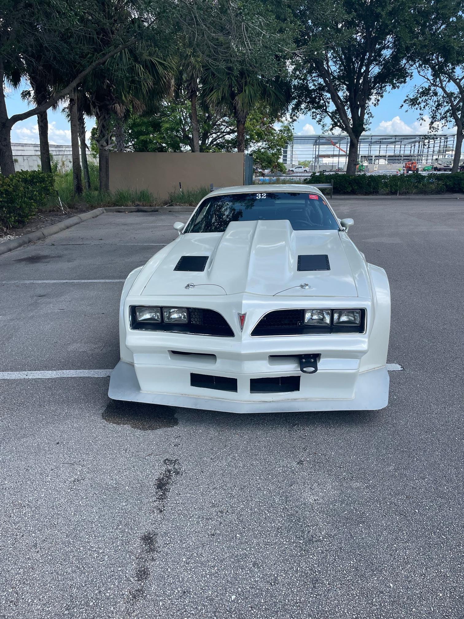 1977 Pontiac Firebird (1970-1981) 
