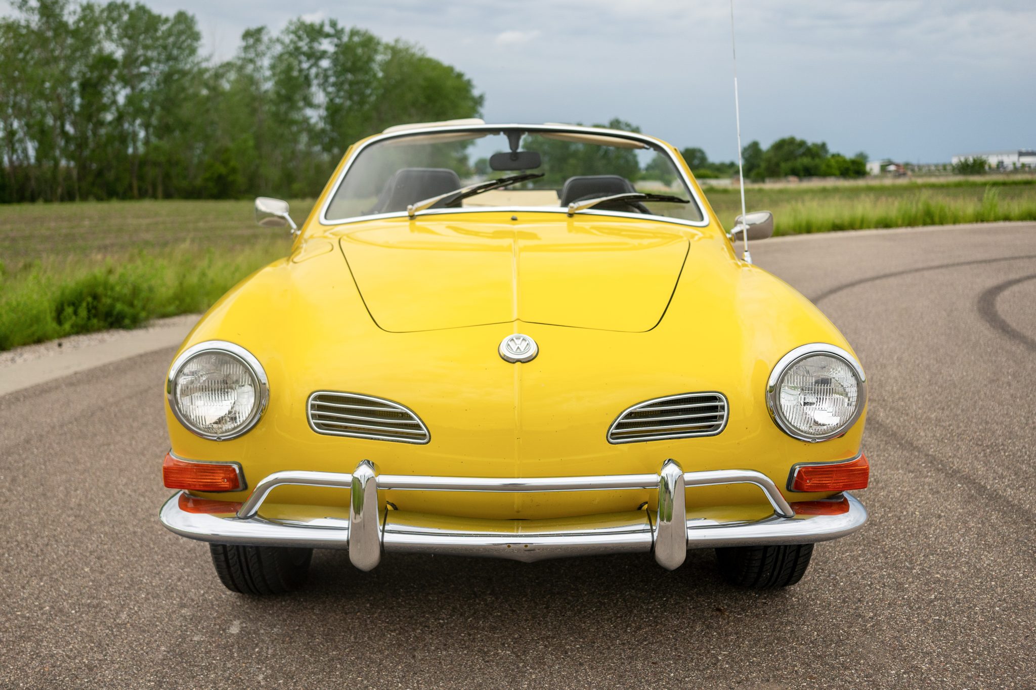 1971 Volkswagen Karmann Ghia 