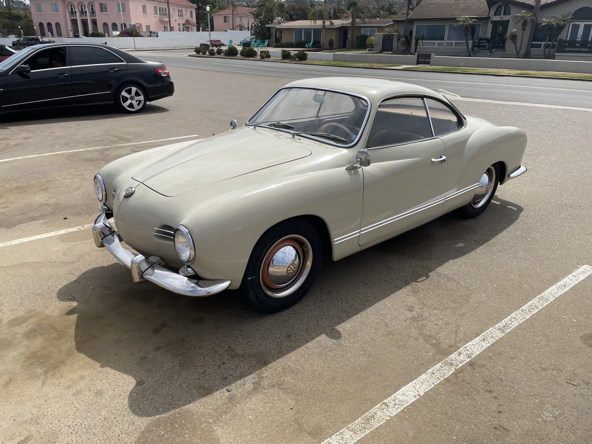 1957 Volkswagen Karmann Ghia 
