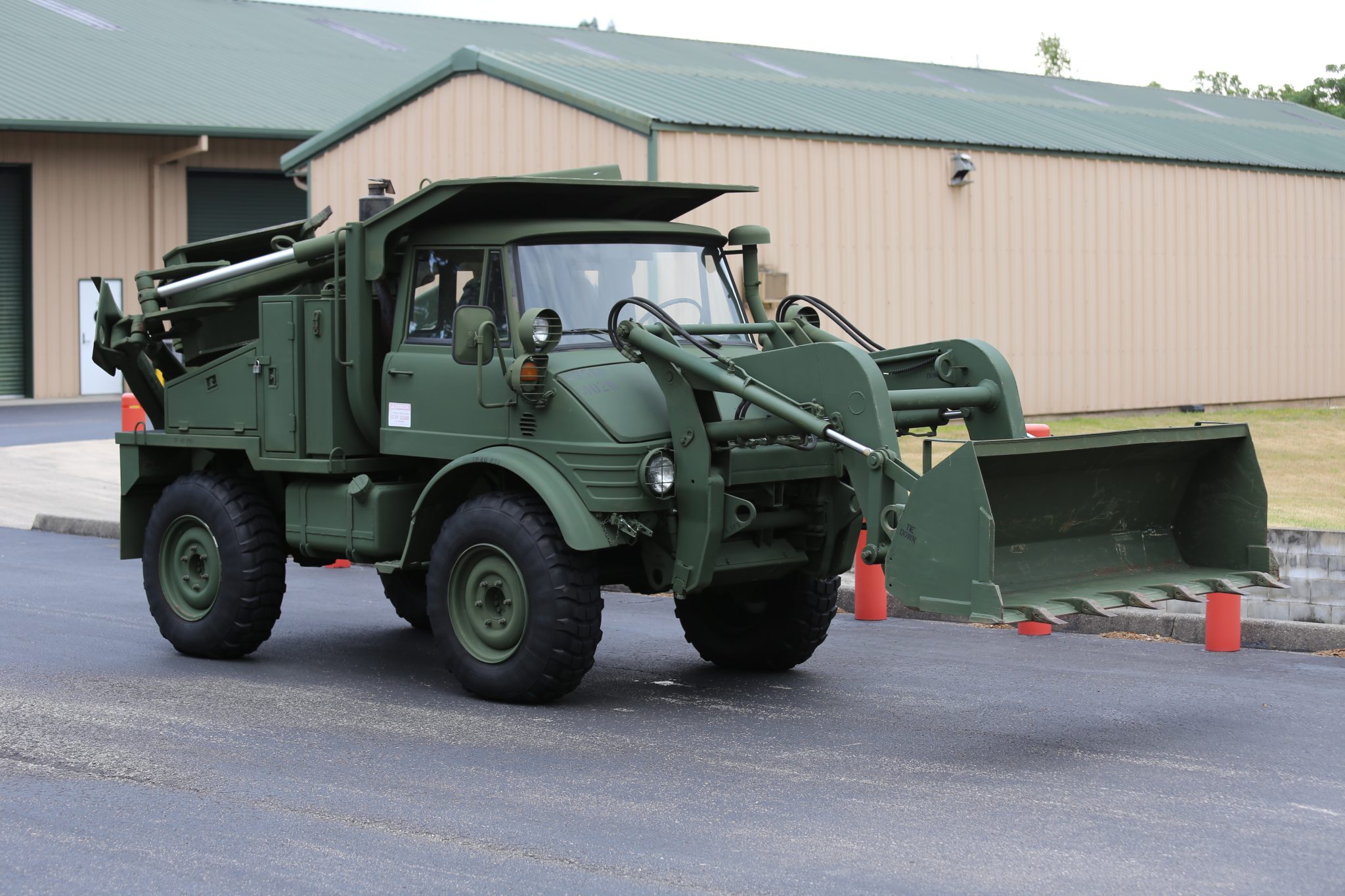 1989 Mercedes-Benz Unimog 