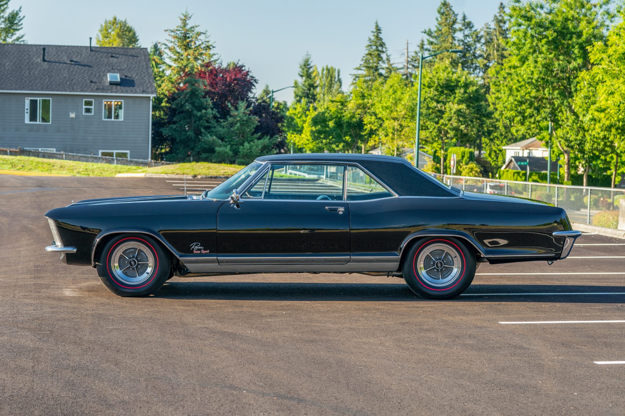 1965 Buick Riviera 