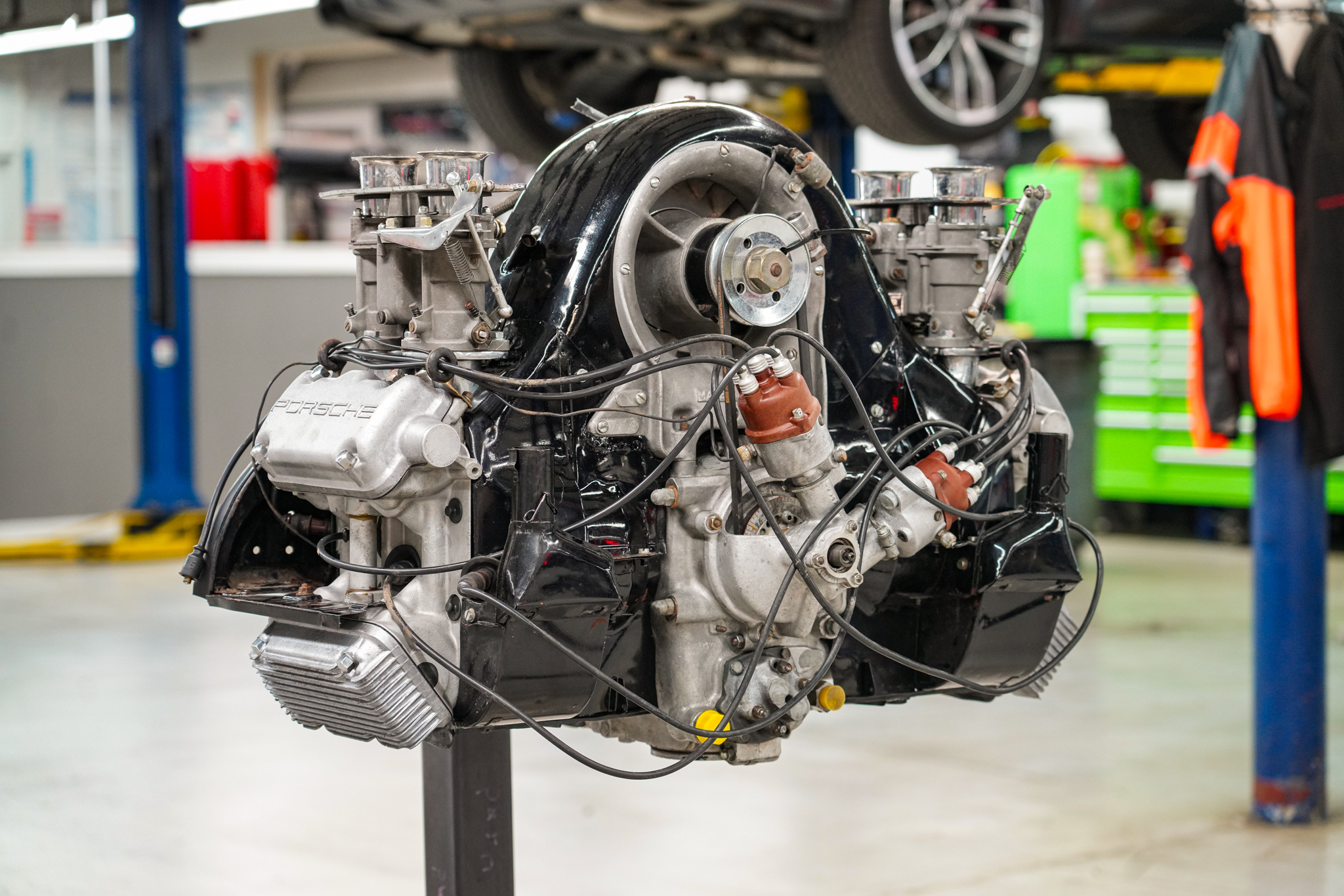 Porsche Fuhrmann Four-Cam Engine