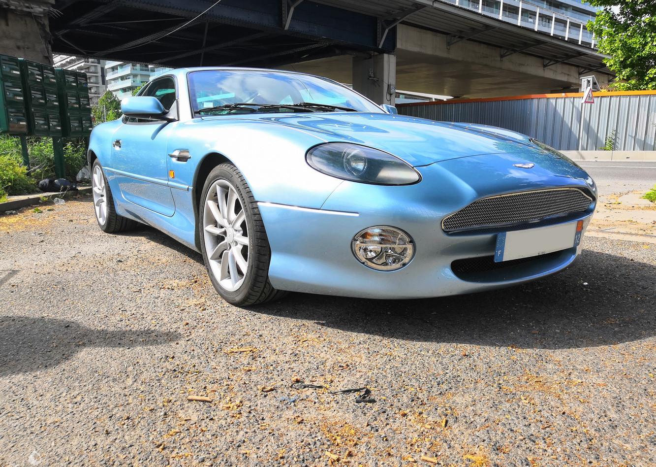 2002 aston martin DB7