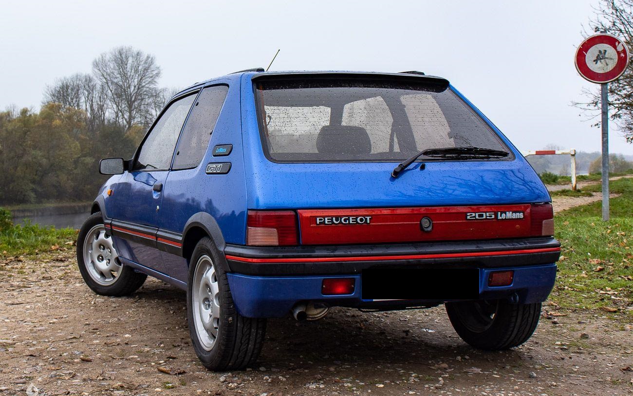 1991 Peugeot 205 GTI