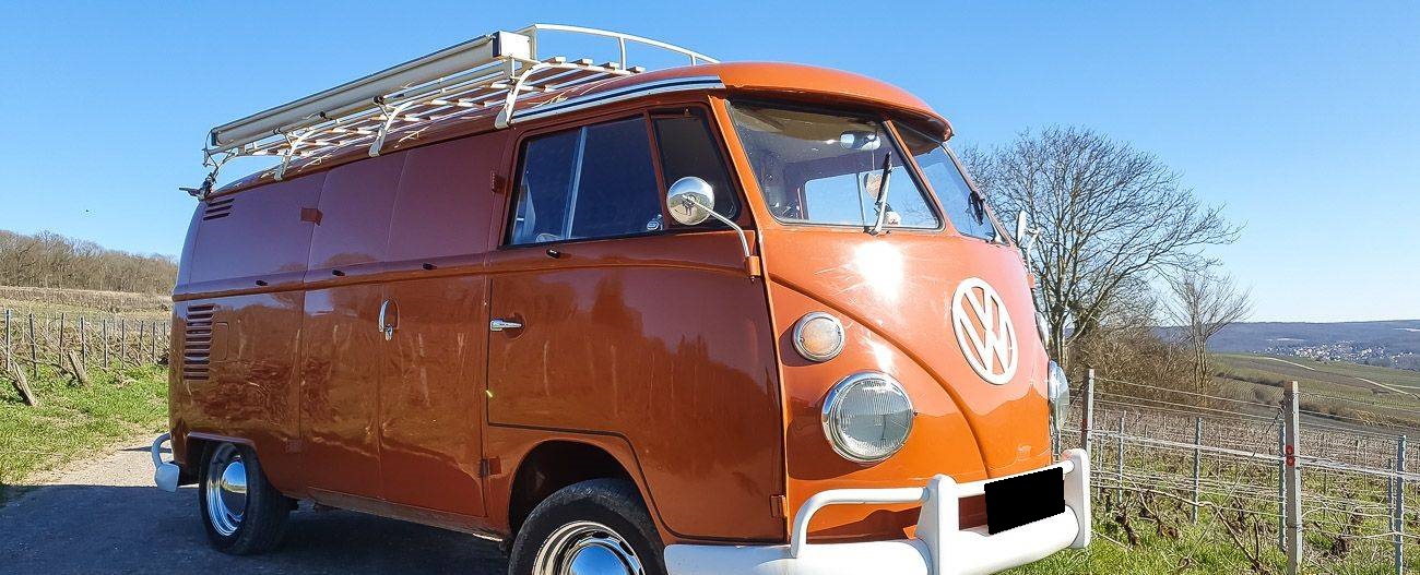 1975 Volkswagen Combi