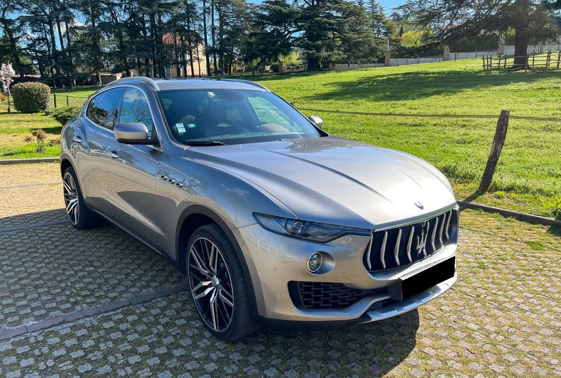 2016 Maserati Levante