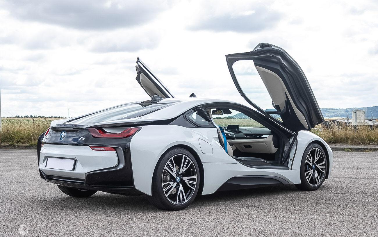 2014 BMW i8