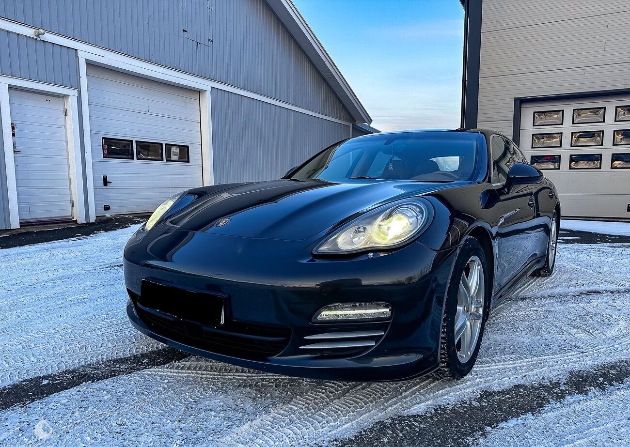 2010 Porsche Panamera