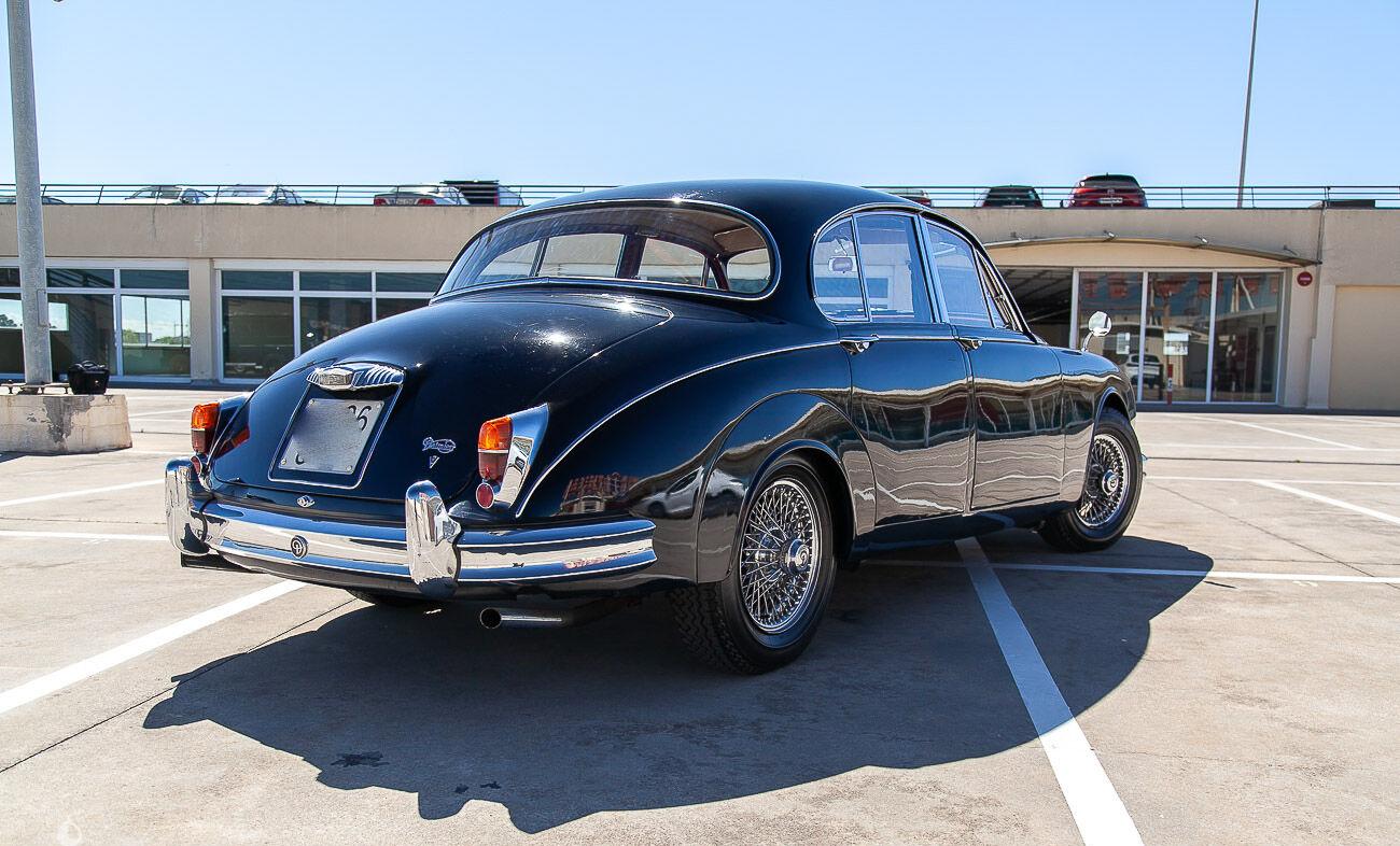1964 Jaguar Daimler MK2