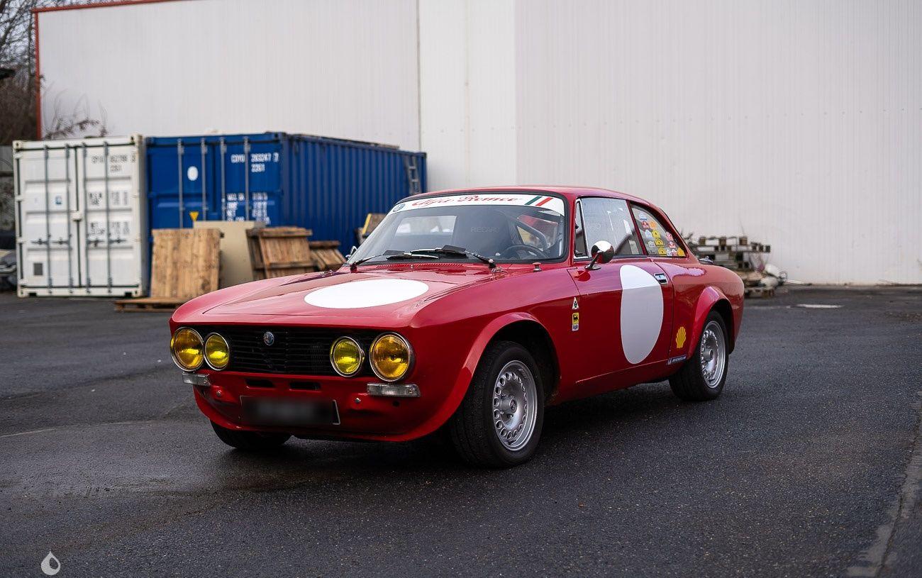 1972 Alfa Romeo GT Bertone