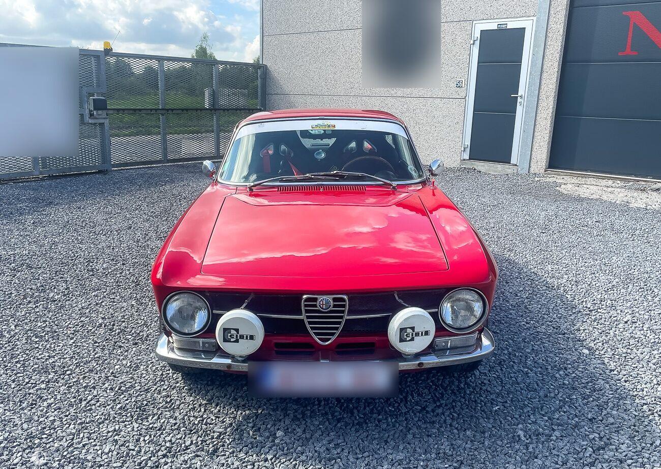 1974 Alfa Romeo GT Bertone