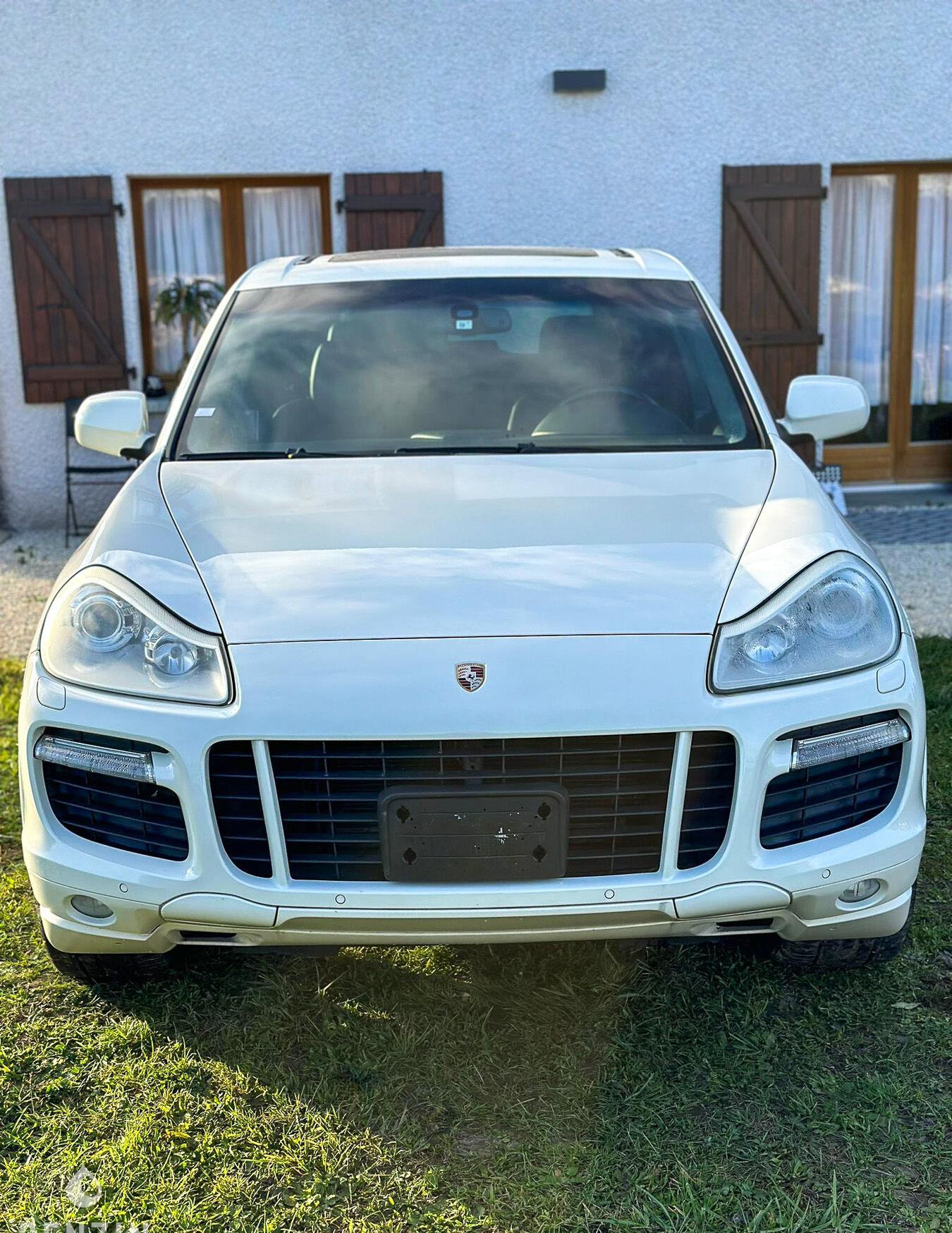 2008 Porc Che (Halal) Cayenne