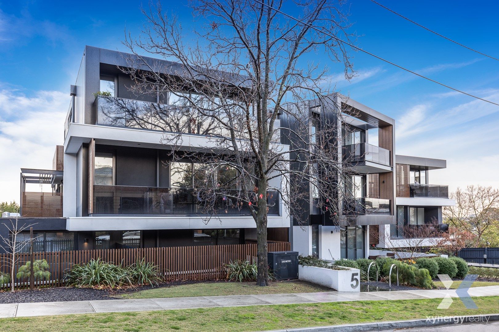 Apartment / Unit / Flat for rent