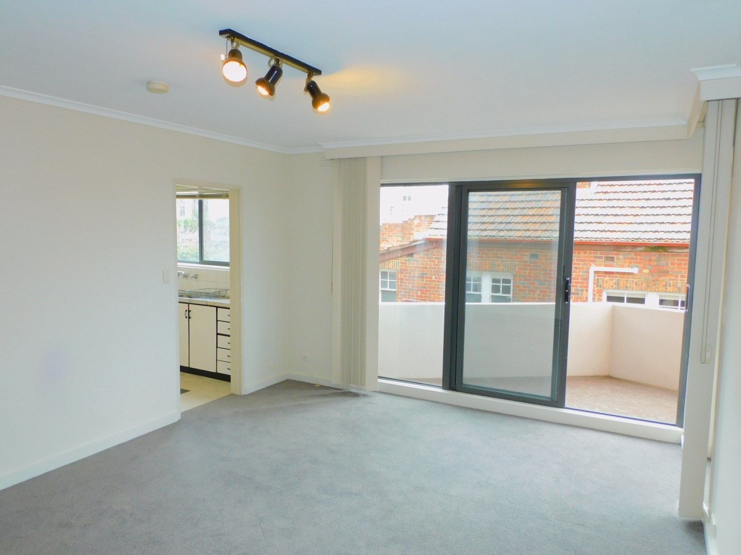 Apartment / Unit / Flat for rent