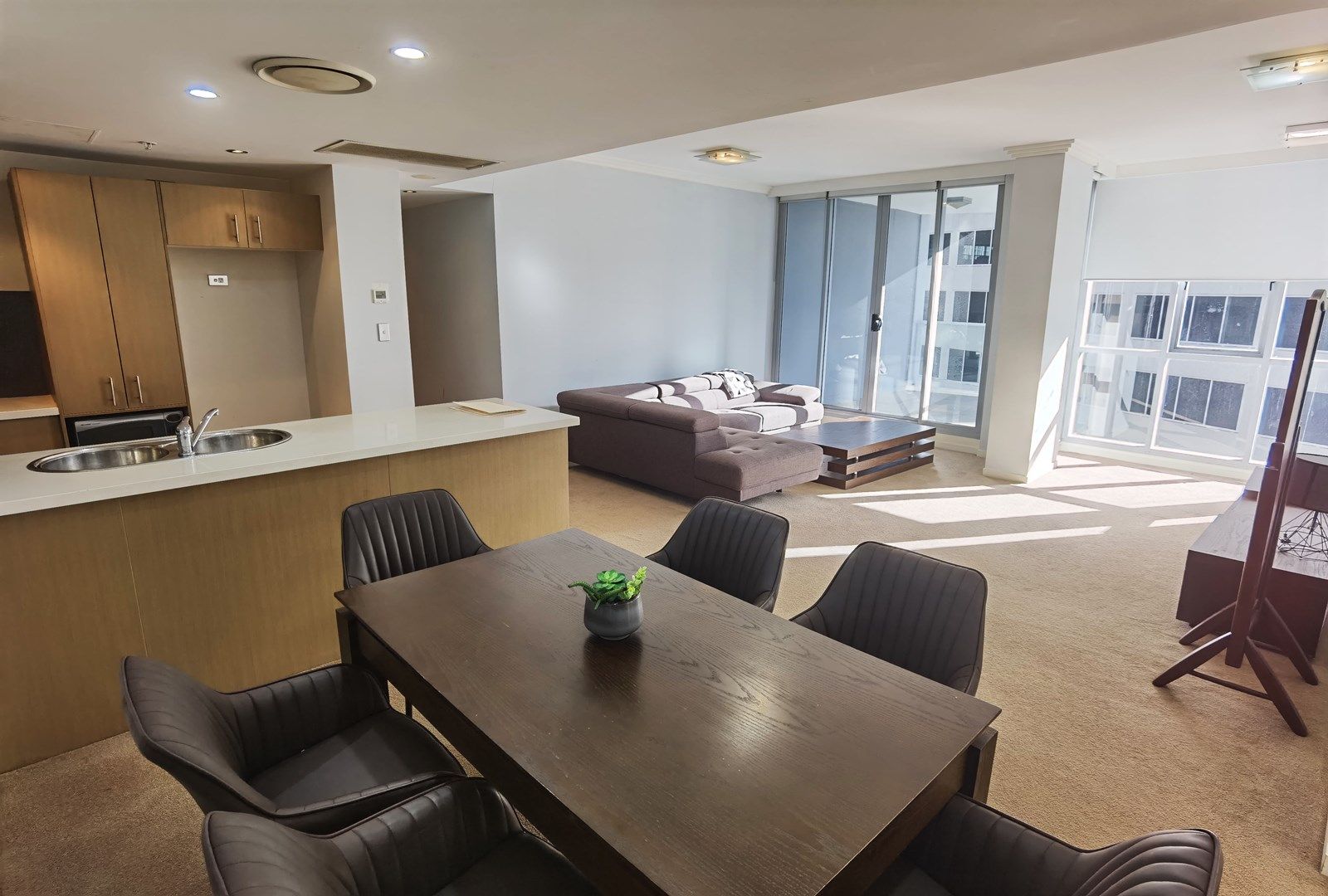 Apartment / Unit / Flat for rent