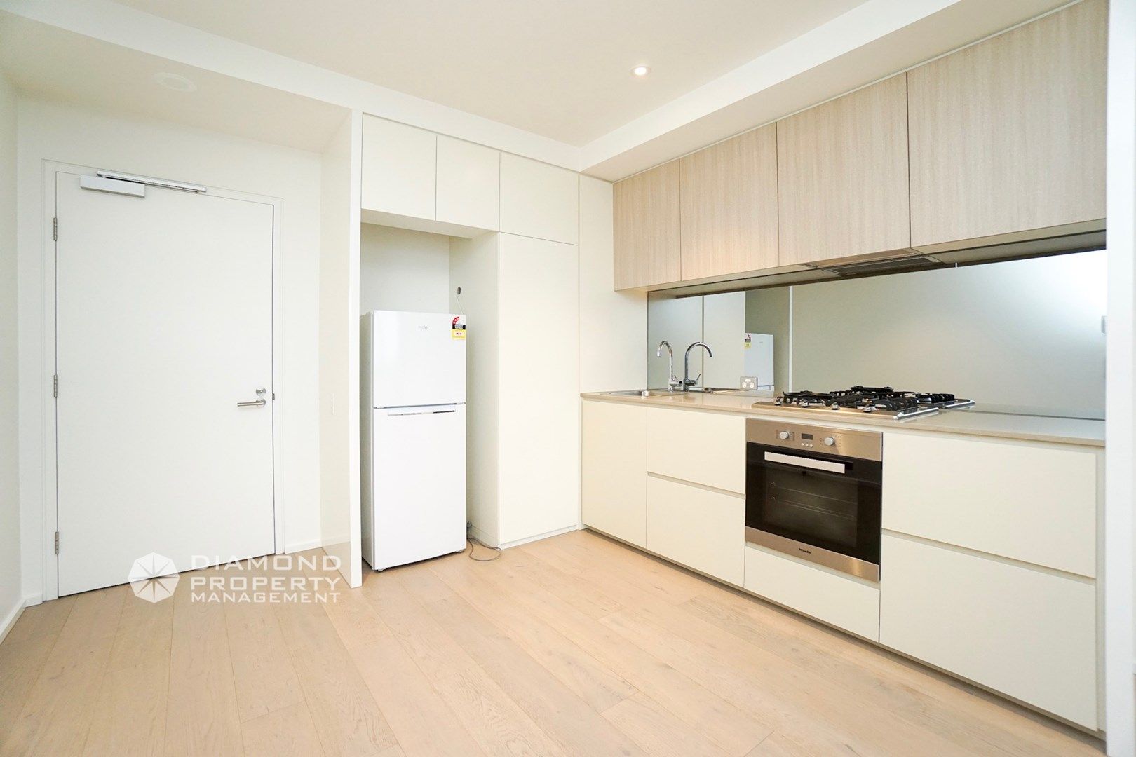 Apartment / Unit / Flat for rent