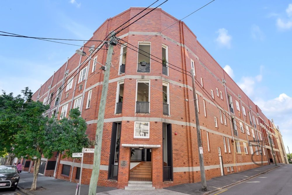 Apartment / Unit / Flat for rent