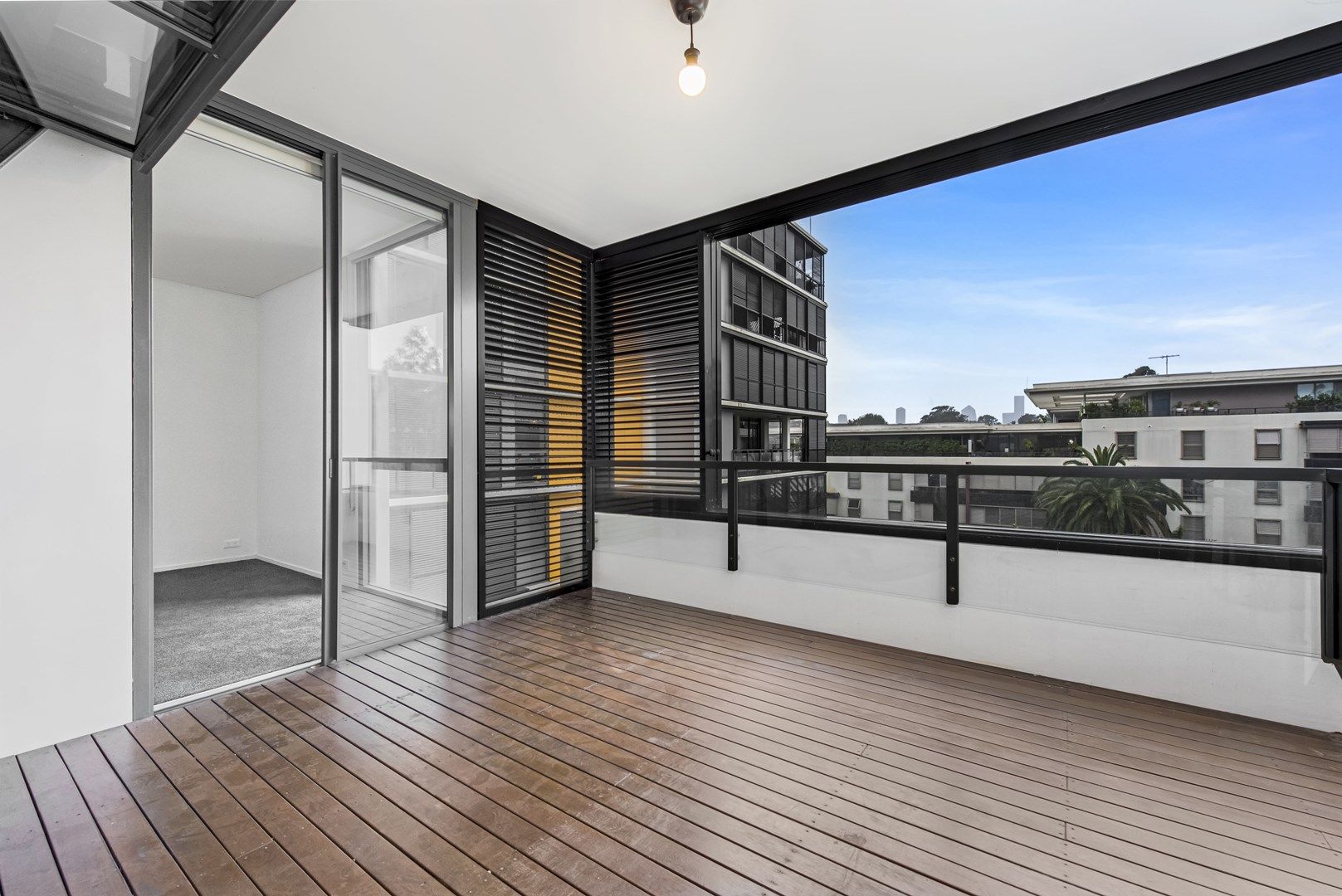 Apartment / Unit / Flat for rent