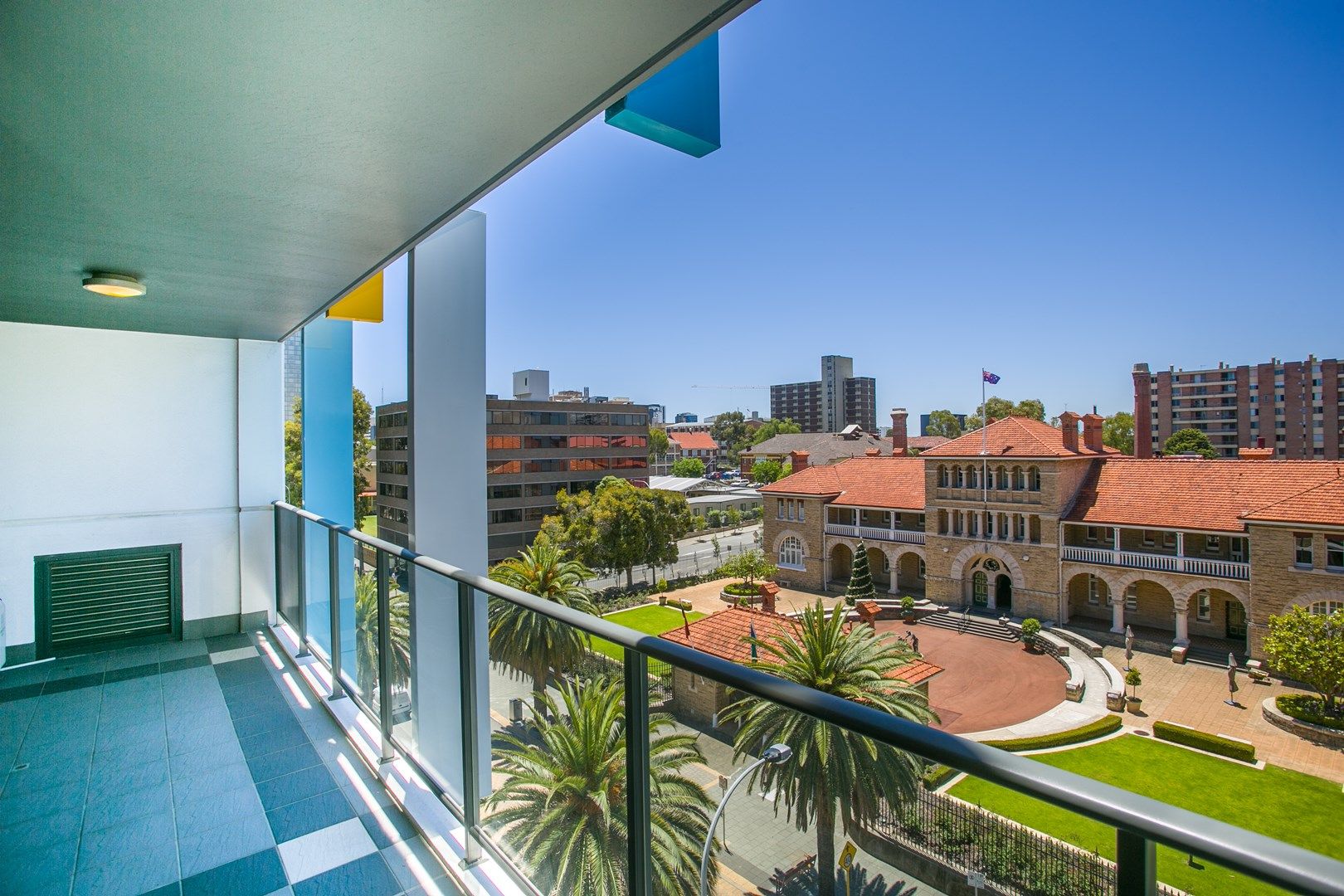 Apartment / Unit / Flat for rent