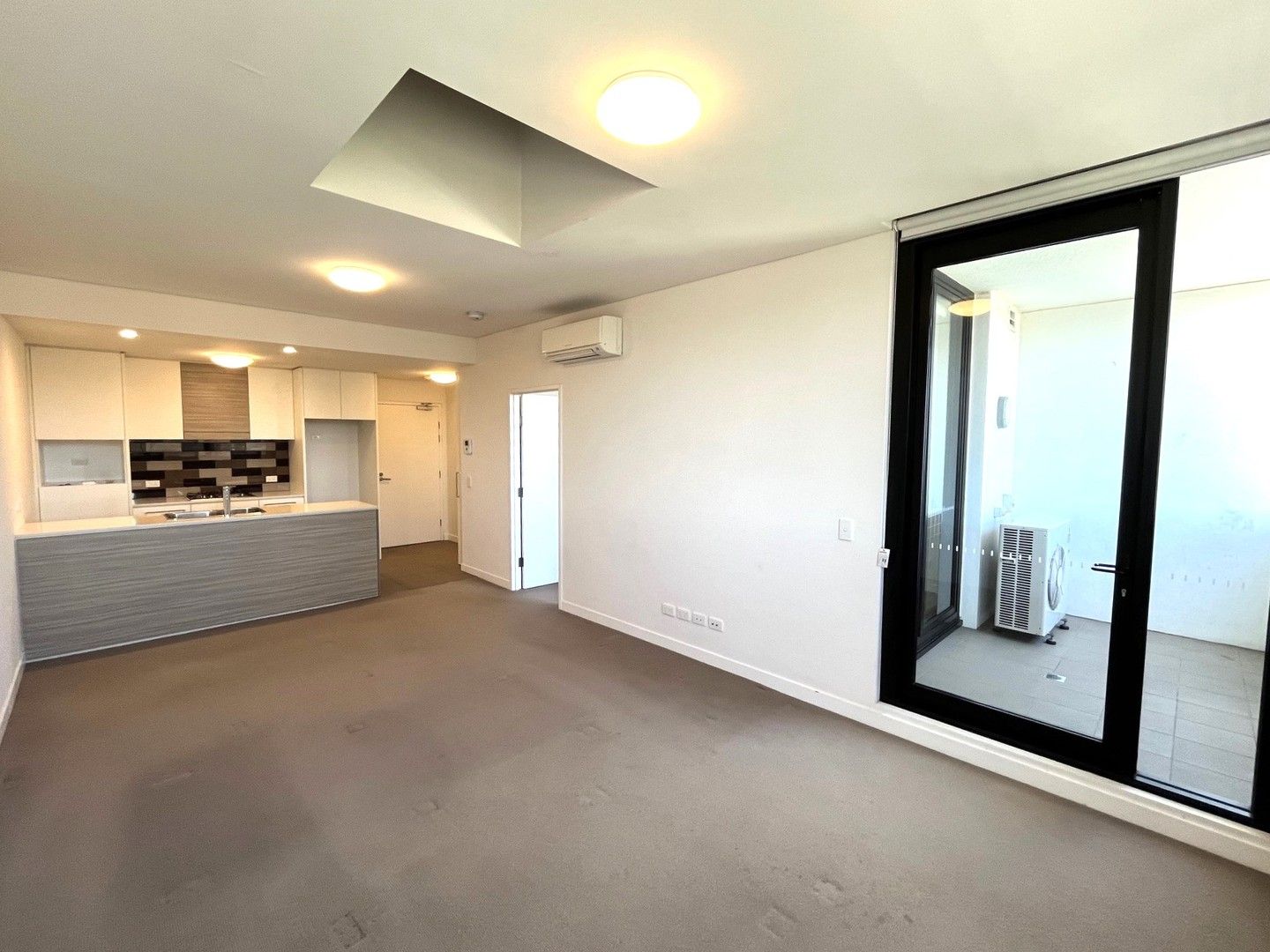 Apartment / Unit / Flat for rent