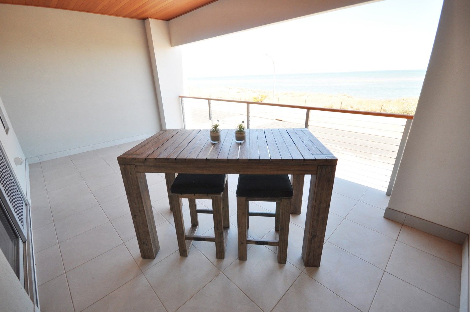 Apartment / Unit / Flat for rent