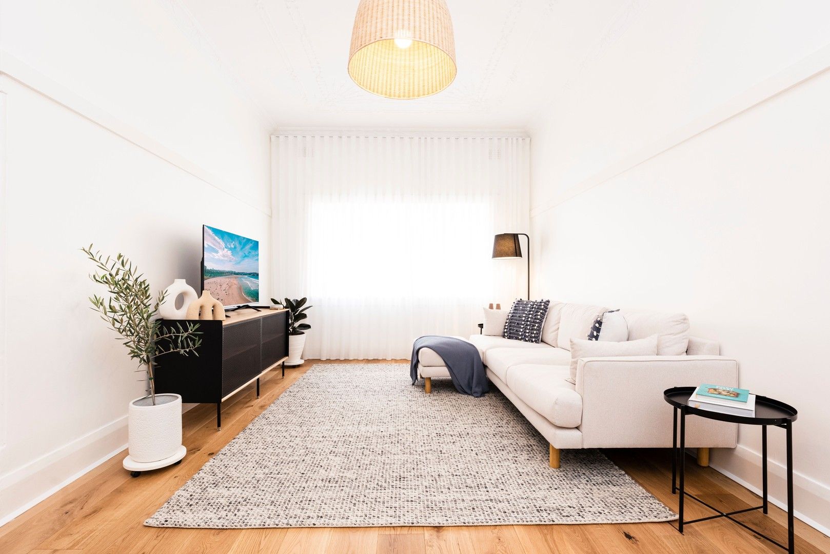 Apartment / Unit / Flat for rent