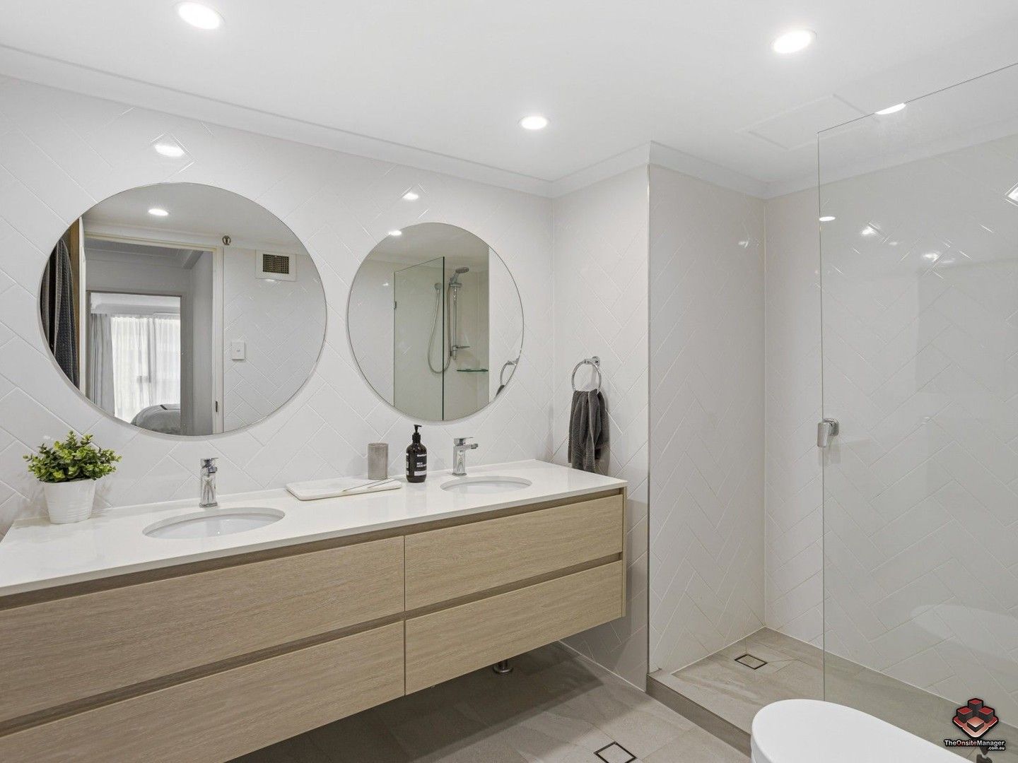 Apartment / Unit / Flat for rent