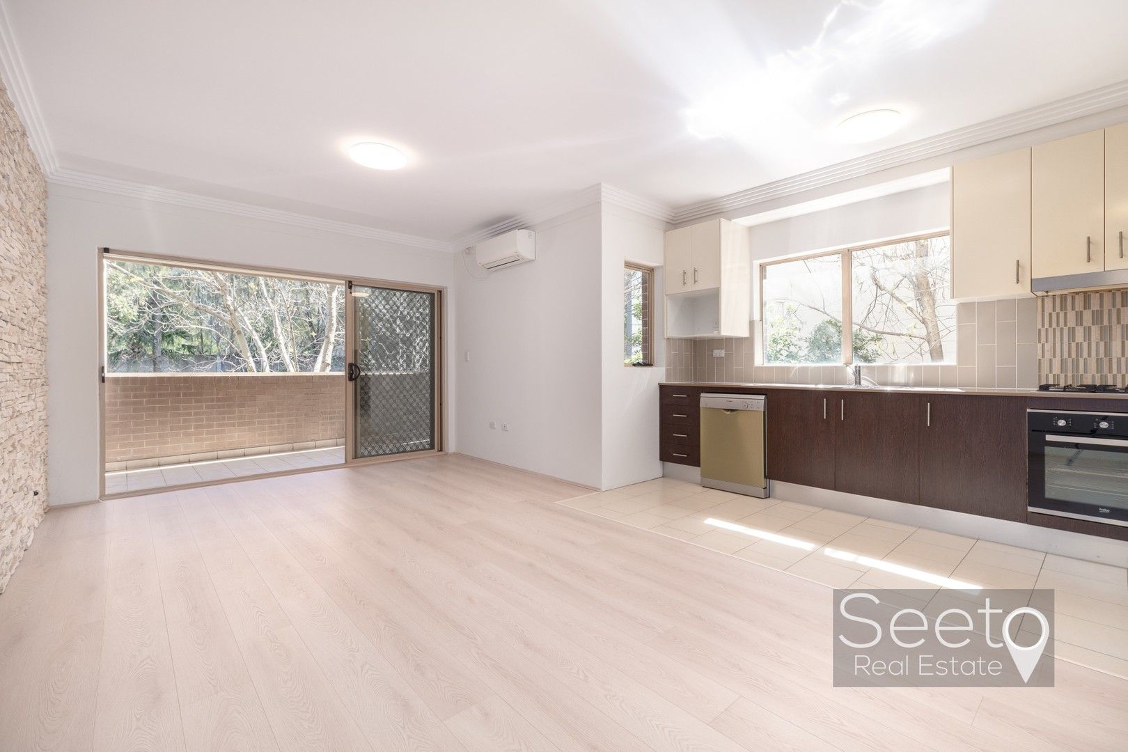 Apartment / Unit / Flat for rent