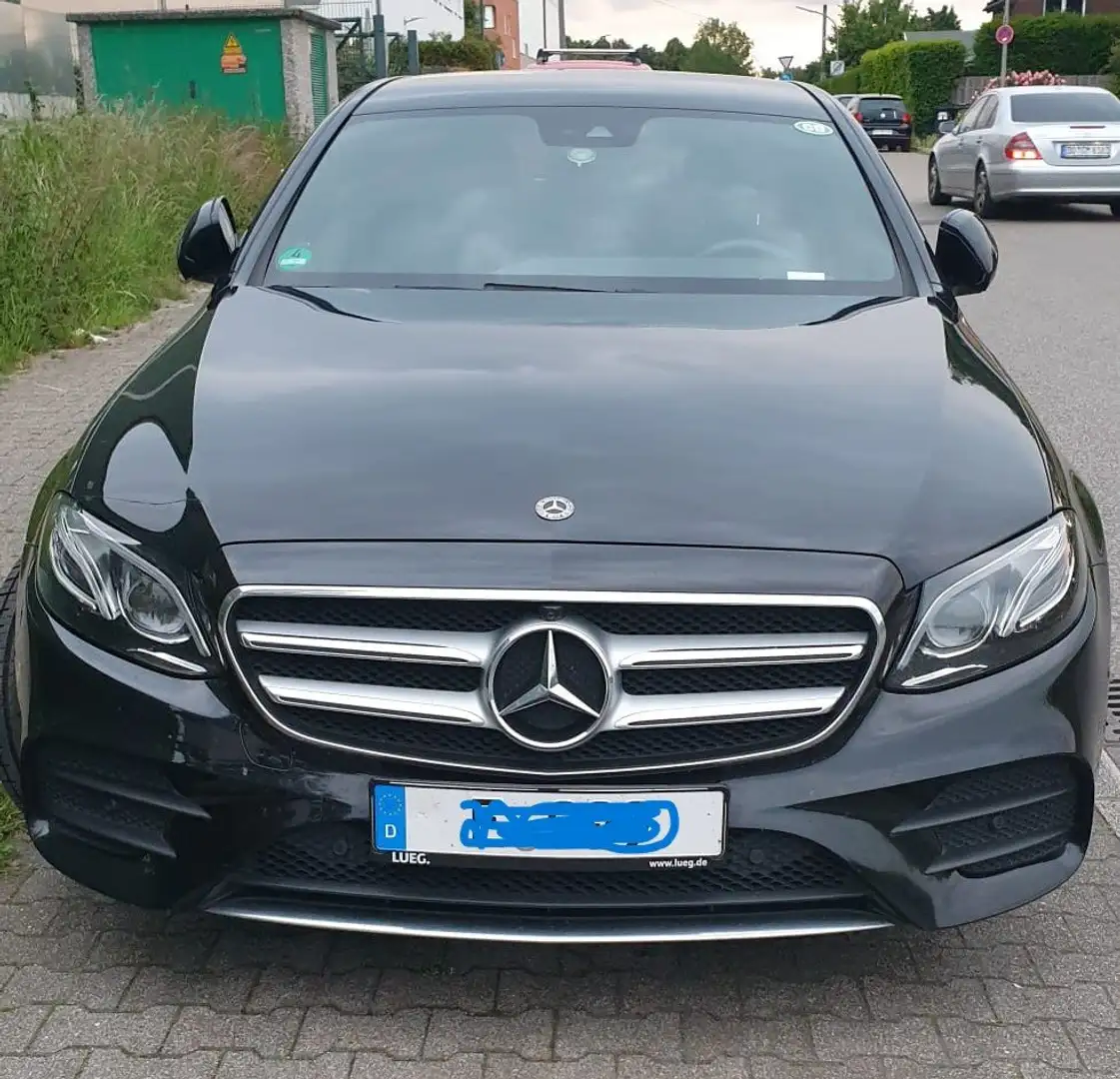 2018 Mercedes-Benz E 220 d-9G-TRONIC AMG LINE